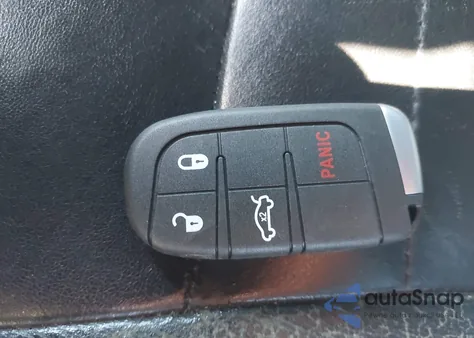 2013 Dodge Charger Sxt Plus z USA, uszkodzony, nr VIN 2C3CDXHG4DH529534